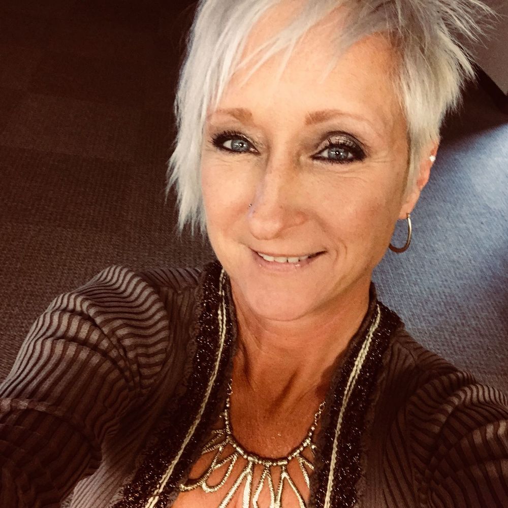 Meet your Posher, Linda